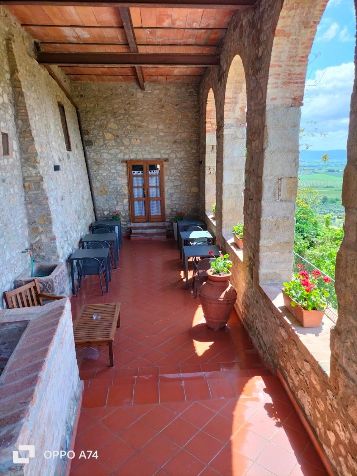 Tenuta Di Montemassi Fattoria Eksteriør bilde
